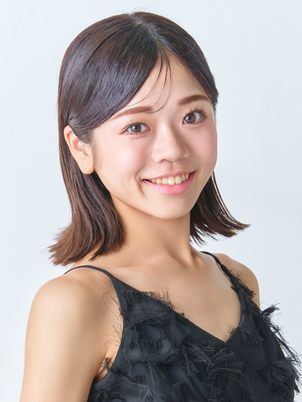 小野 詩織